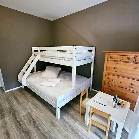 Apartment Avec Parking Prive Boussy-Saint-Antoine